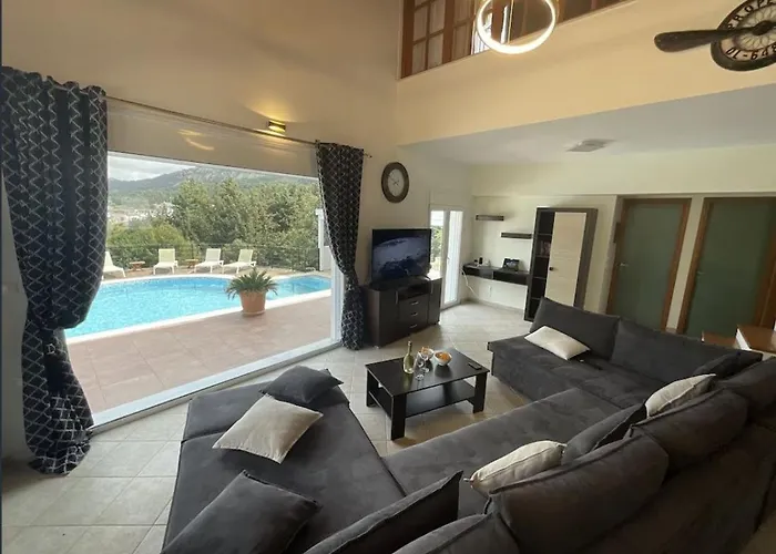 Aphrodite Rhodes Villa Pastida