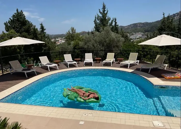 Aphrodite Rhodes Pastida